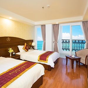 Executive Sea View Balcony
